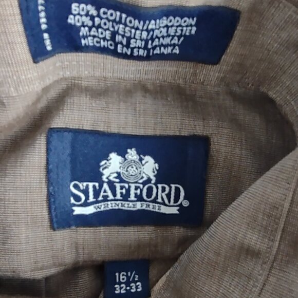 Stafford Men's Cotton Blend Brown Button Down Shirt. Size 16.5 (32-33) - Picture 11 of 12